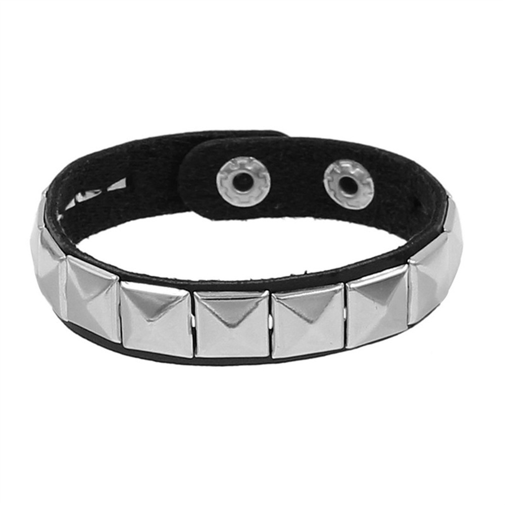 2024 PU Leather Bracelet 80s P - Women'S Fashion In The 80S recensie en prijs