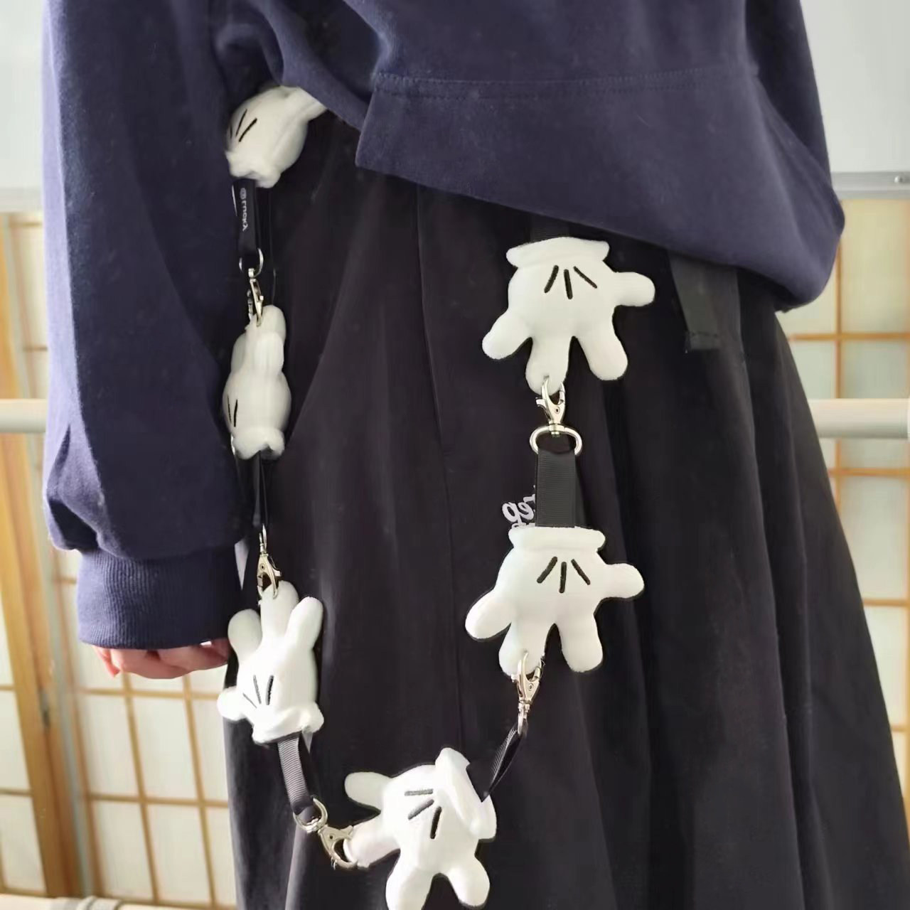 White Mini Glove Belt Accessor - Women Fashion Gloves recensie en prijs