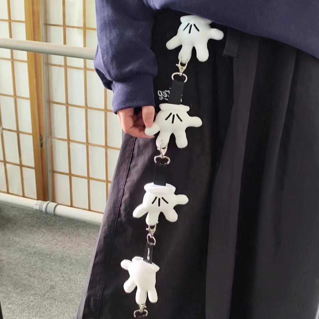 White Mini Glove Belt Accessor - Women Fashion Gloves recensie en prijs