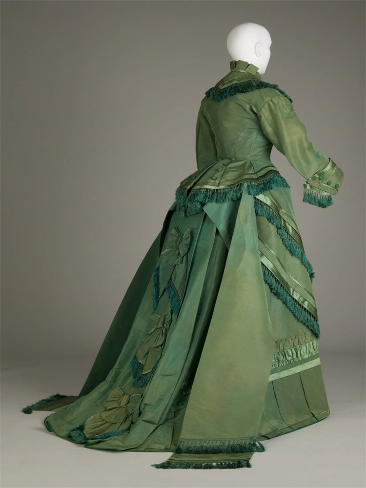 1870s Victorian Fashion Green  - Women'S Fashion Victorian recensie en prijs