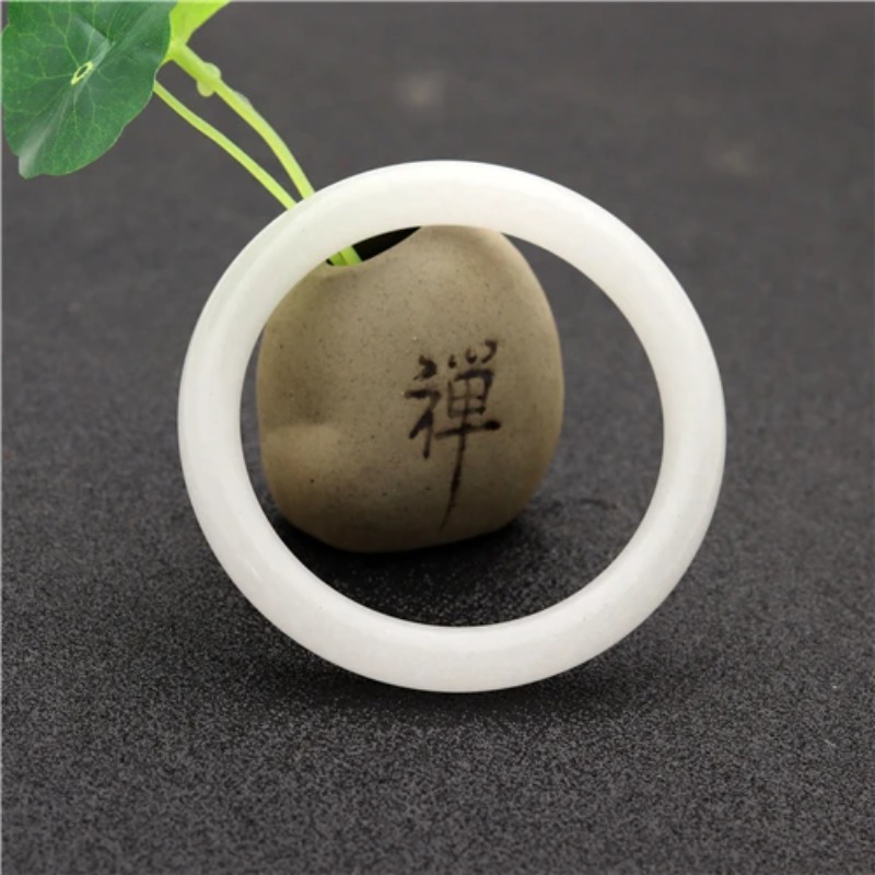 Natural White Chinese Jade Bra - Women'S Fashion Jewellery recensie en prijs