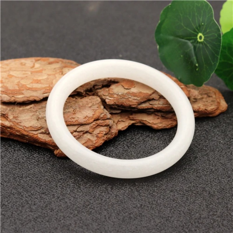 Natural White Chinese Jade Bra - Women'S Fashion Jewellery recensie en prijs